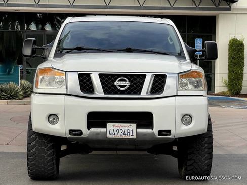 Used 2014 Nissan Titan PRO-4X image 3