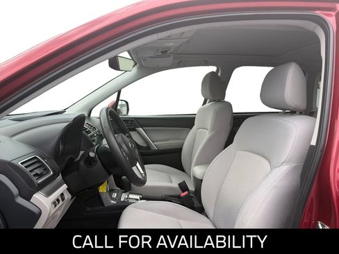 Used 2018 Subaru Forester 2.5i Premium w/ All-Weather Package AWD/4WD image 10