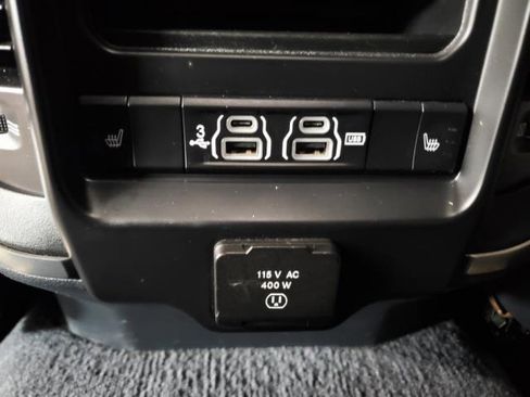 Used 2019 RAM 2500 Limited AWD/4WD image 13
