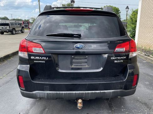 Used 2010 Subaru Outback 3.6R Limited AWD/4WD image 4