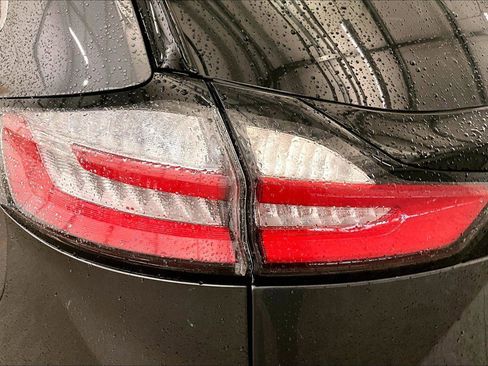 Used 2022 Ford Edge SEL w/ Convenience Package image 28