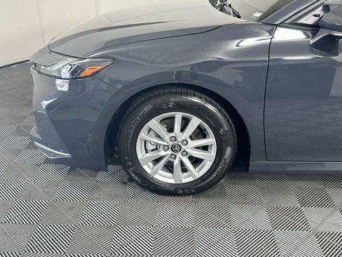 Used 2025 Toyota Camry LE FWD image 11