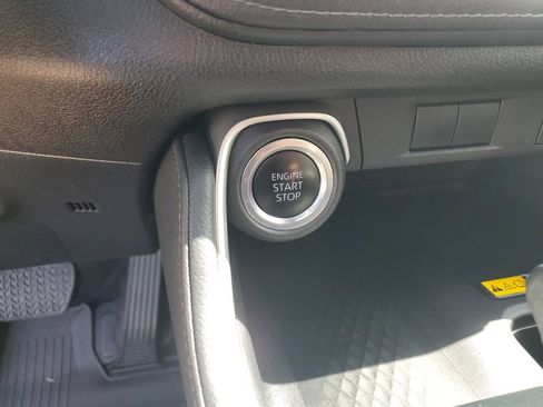 Used 2024 Toyota Grand Highlander AWD image 16