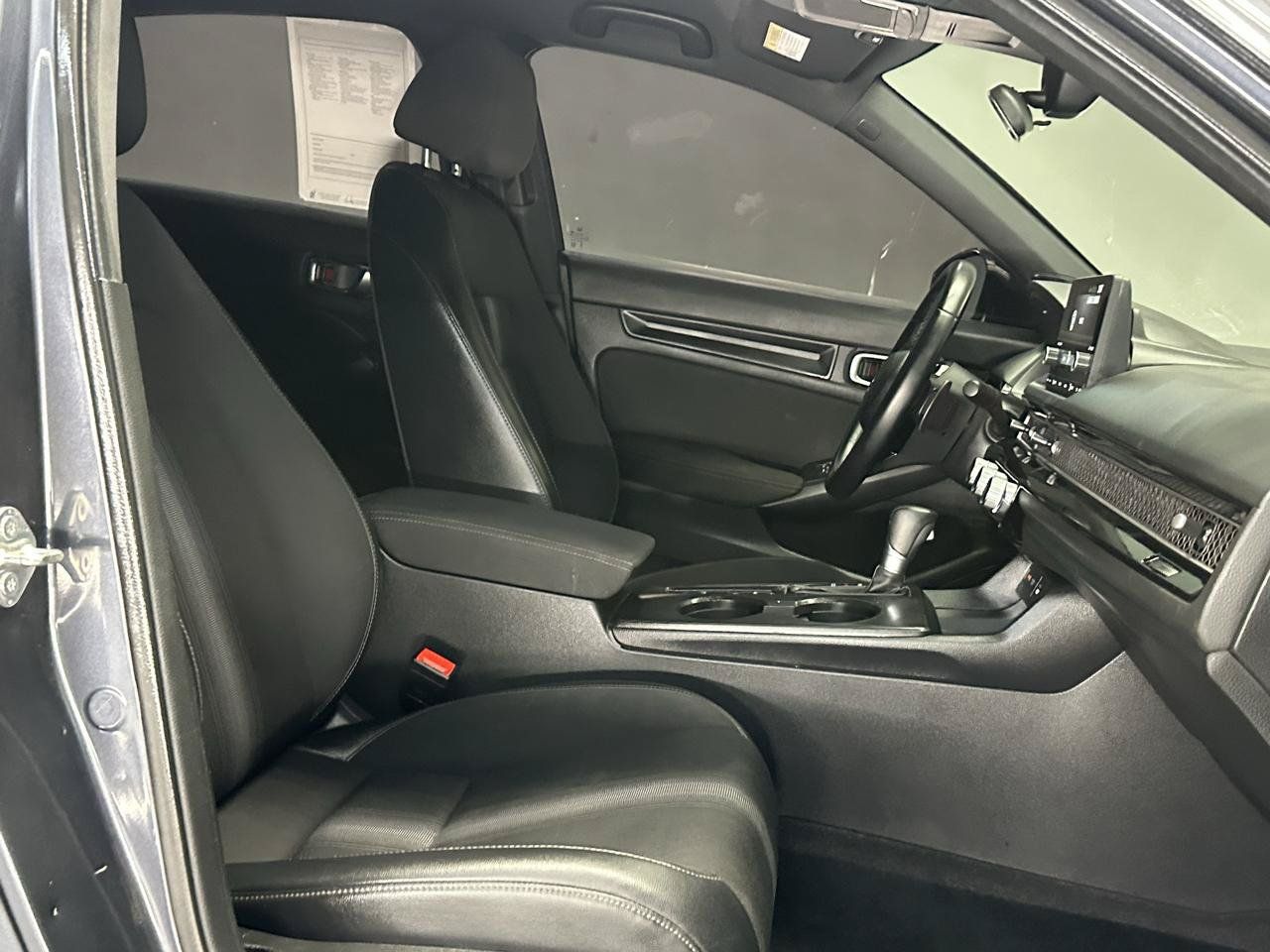 Used 2025 Honda Civic Sport image 10