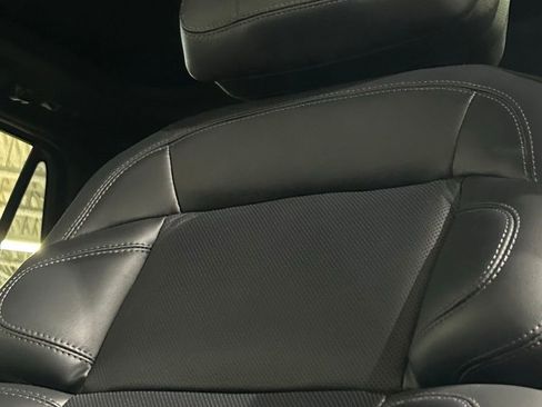 New 2026 Lincoln Navigator L Reserve AWD/4WD image 46