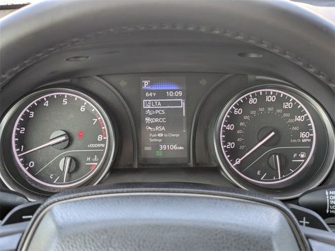 Used 2023 Toyota Camry SE image 22