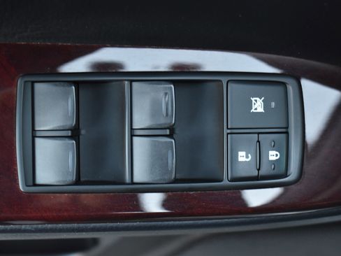 Used 2018 Lexus GX 460 image 16