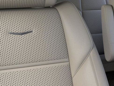 New 2025 Cadillac Escalade ESV Sport Platinum w/ LPO, ONYX Package image 21