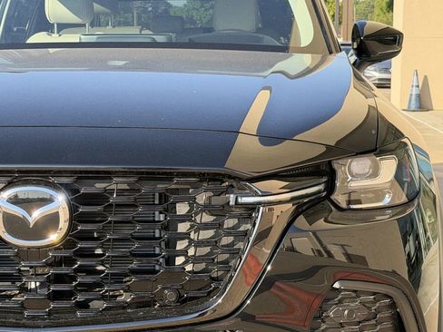 New 2025 MAZDA CX-70 Plug-In Hybrid w/ Premium Pkg image 8