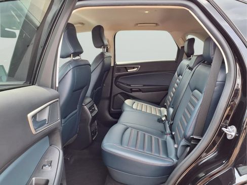 Used 2024 Ford Edge SEL w/ Sport Appearance Package AWD/4WD image 10