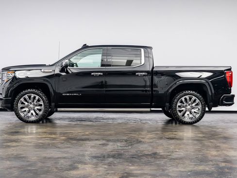 Used 2024 GMC Sierra 1500 Denali w/ Denali Reserve Package image 10
