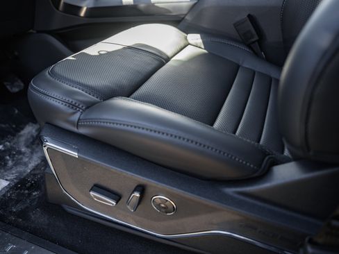 New 2026 Ford F150 Platinum w/ Equipment Group 702A High image 41