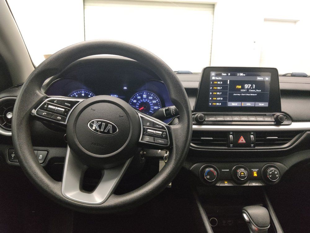 Used 2020 Kia Forte LXS FWD image 22