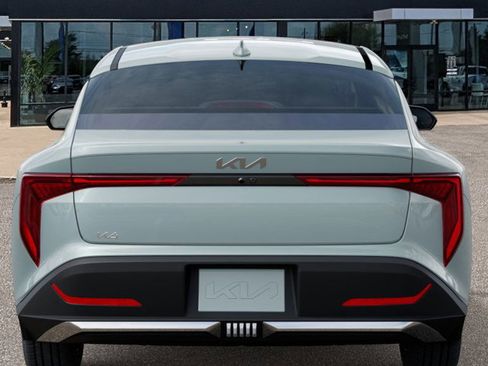 New 2025 Kia K4 EX image 13