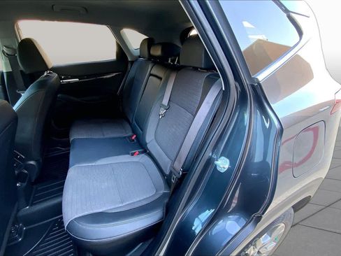 Used 2023 Kia Seltos S w/ Navigation Package FWD image 21