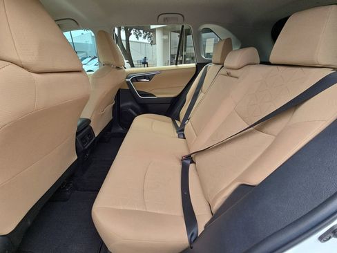 Used 2021 Toyota RAV4 XLE FWD image 13