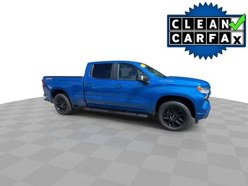 Used 2022 Chevrolet Silverado 1500 RST w/ Convenience Package II AWD/4WD image 2