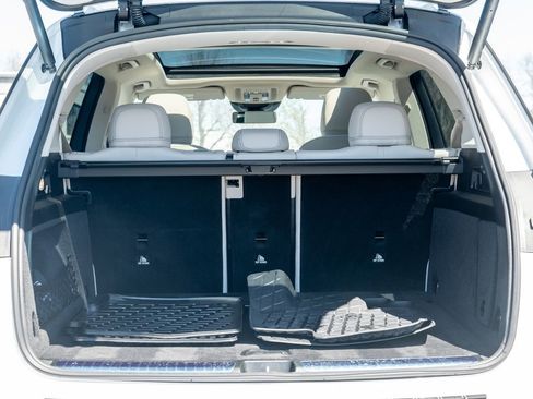 Used 2024 Mercedes-Benz GLE 350 4MATIC image 38