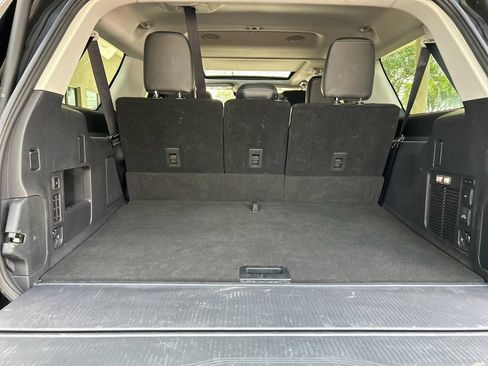 Used 2025 Ford Expedition Max Platinum AWD/4WD image 45