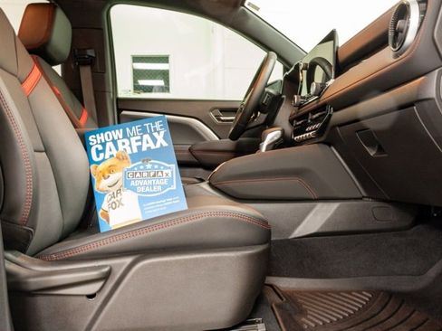 Used 2025 Chevrolet Colorado Z71 w/ Z71 Convenience Package 2 image 5