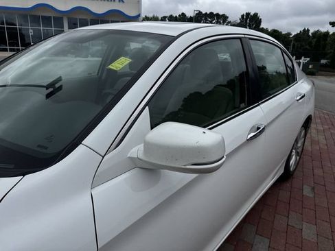 Used 2014 Honda Accord EX image 5