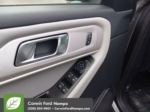 New 2025 Ford Explorer Active w/ Active Comfort Package image 11