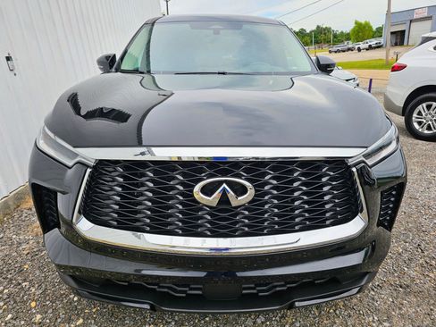 Used 2024 INFINITI QX60 Pure image 3