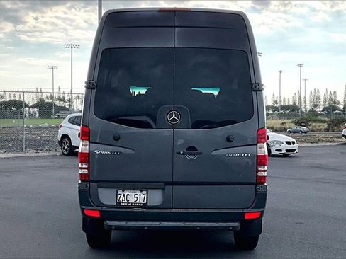 Used 2011 Mercedes-Benz Sprinter 2500 image 4