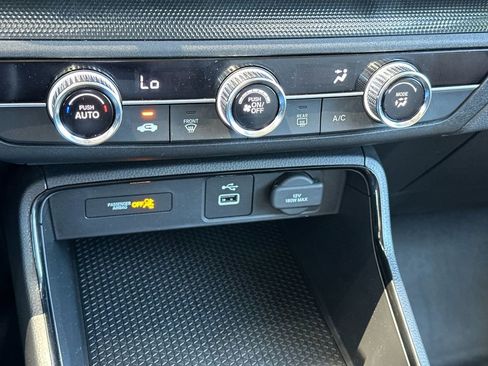 Used 2025 Honda CR-V LX image 19