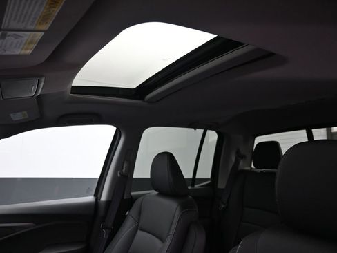 Used 2023 Honda Ridgeline RTL-E image 24