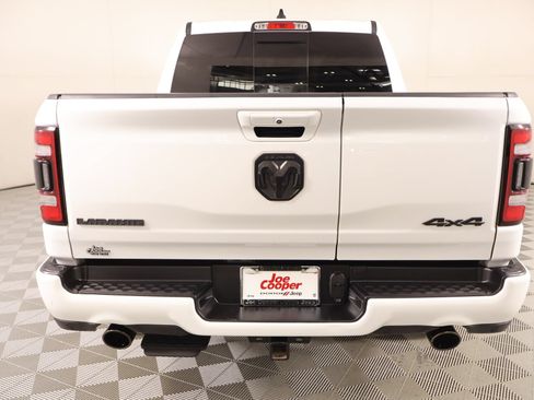 Used 2022 RAM 1500 Laramie AWD/4WD image 22
