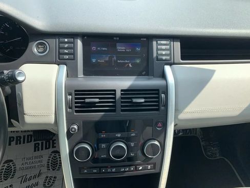 Used 2016 Land Rover Discovery Sport SE AWD/4WD image 12