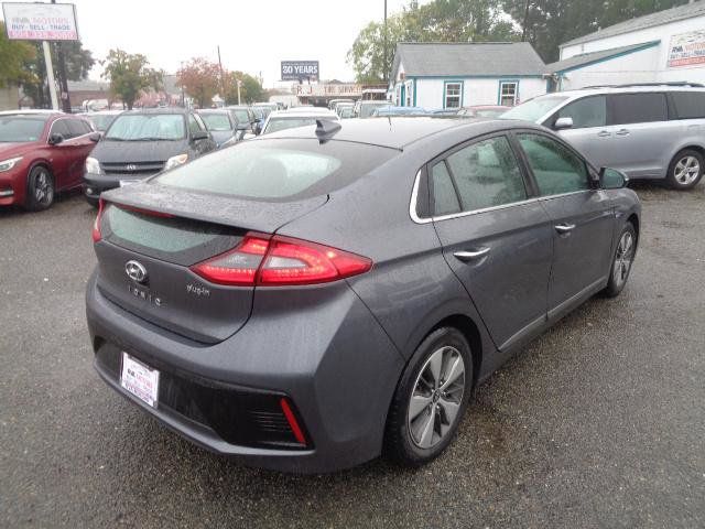 Used 2018 Hyundai Ioniq Limited FWD image 15