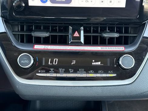 Used 2026 Toyota Corolla LE FWD image 29