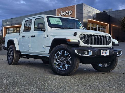 New 2026 Jeep Gladiator Sahara image 1