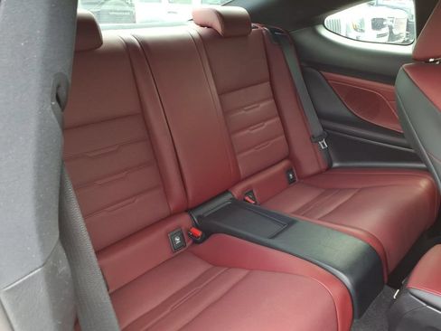 Used 2016 Lexus RC 200t RWD image 14