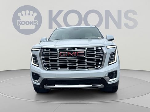 New 2026 GMC Yukon XL Denali w/ Denali Reserve Package AWD/4WD image 7