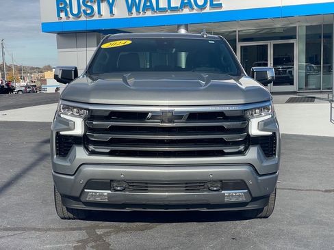 Used 2024 Chevrolet Silverado 1500 High Country w/ High Country Premium Package image 2