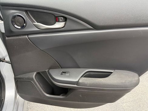 Used 2019 Honda Civic EX image 21