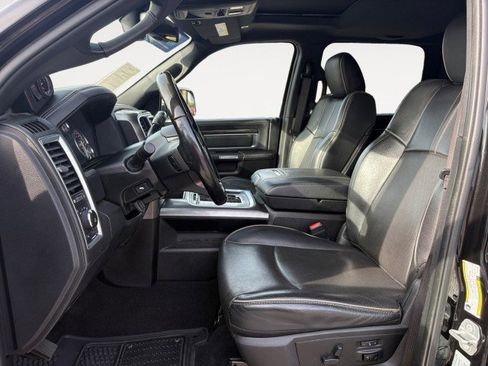 Used 2018 RAM 3500 Laramie Longhorn image 2