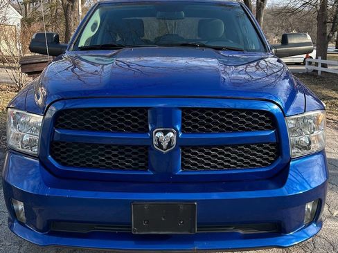 Used 2017 RAM 1500 Express image 3