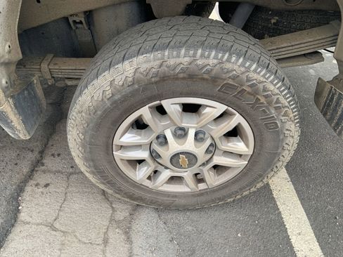 Certified 2024 Chevrolet Silverado 2500 LT w/ All Star Edition image 11