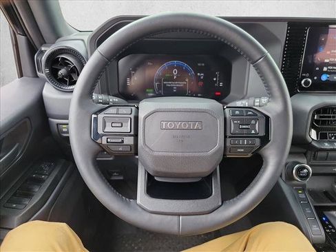 Used 2025 Toyota Land Cruiser 1958 image 16