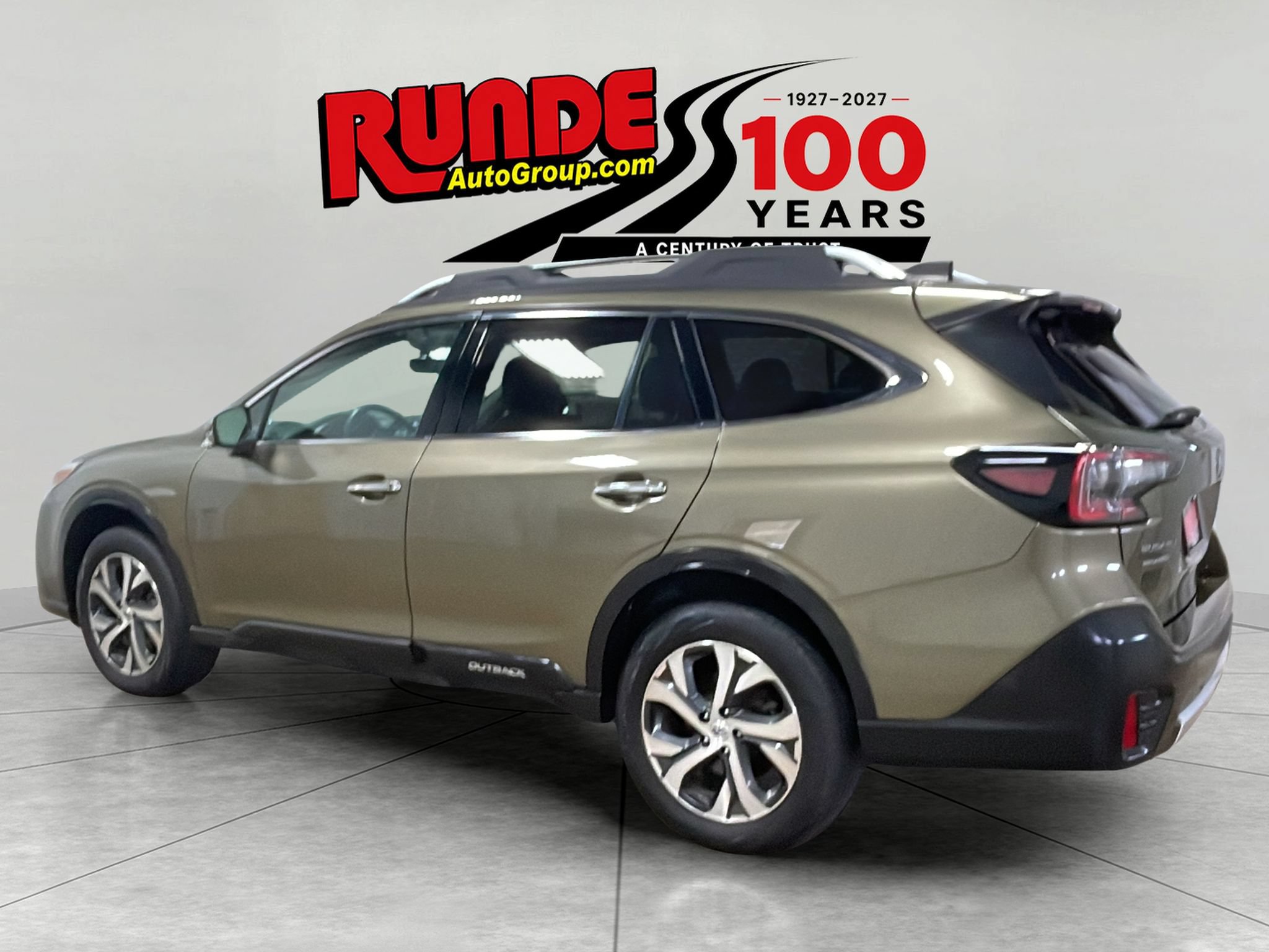Used 2022 Subaru Outback Touring XT AWD/4WD image 4