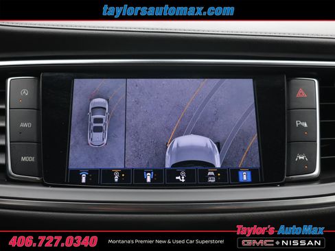 Used 2023 Buick Enclave Avenir w/ Avenir Technology Package AWD/4WD image 17