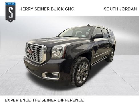 Used 2016 GMC Yukon Denali image 1