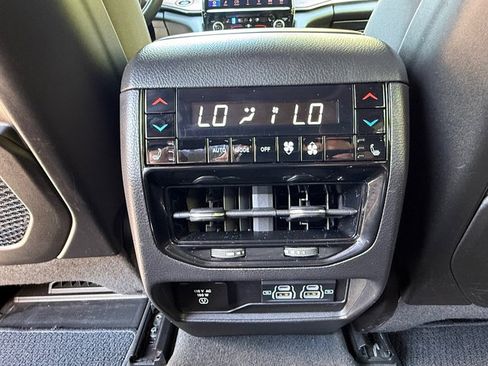 Used 2023 Jeep Grand Cherokee Summit w/ Adv Protech Group IV RWD image 17