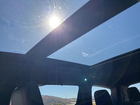 New 2026 Chrysler Pacifica Select image 31