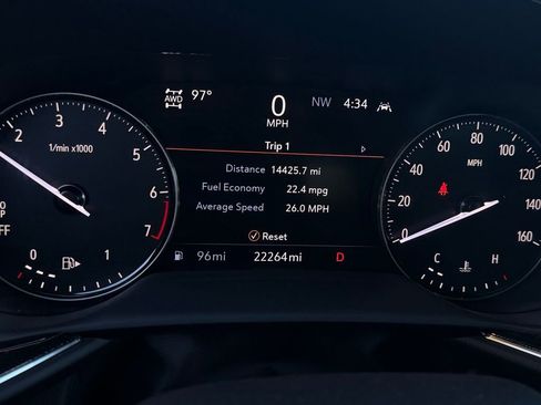 Used 2023 Buick Envision Essence image 17