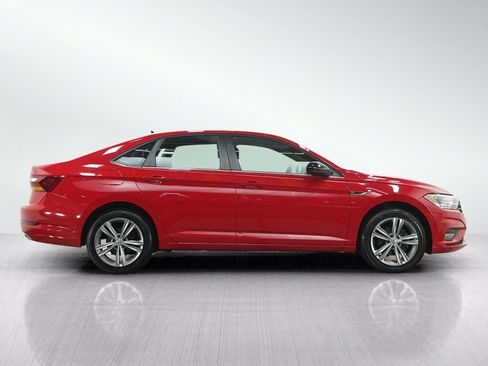 Used 2019 Volkswagen Jetta R-Line w/ R-Line Cold Weather Package FWD image 6